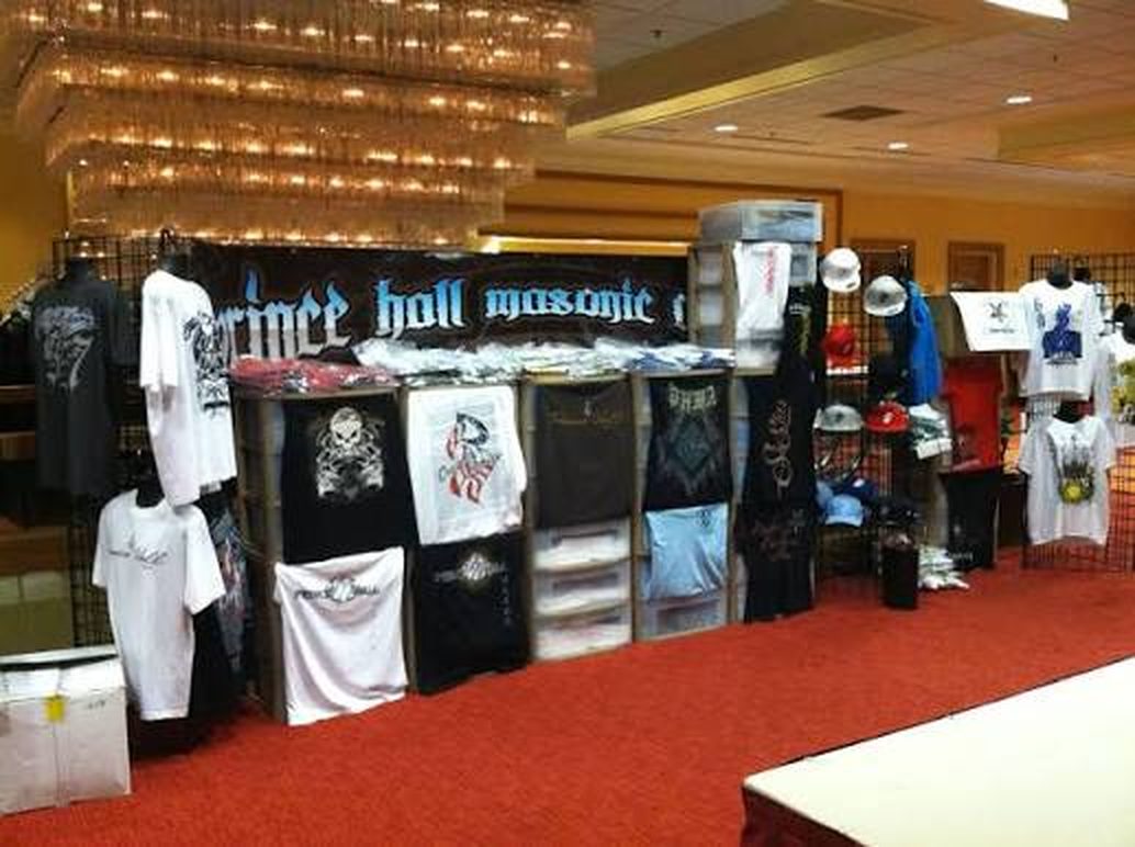Vendor marketplace booths